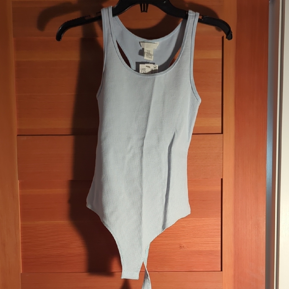 NWT H&M Light Blue Ribbed Bodysuit XS